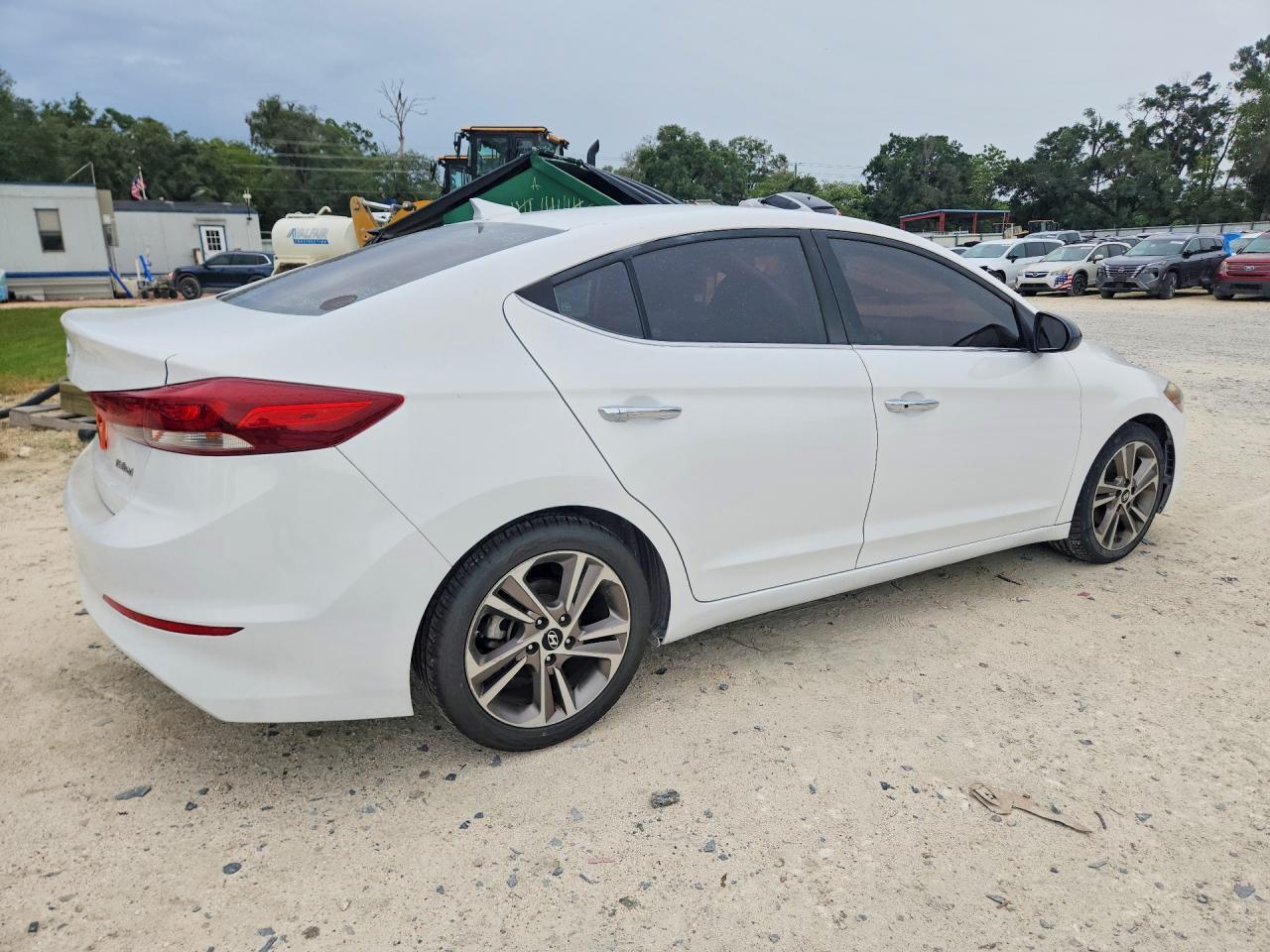 2017 Hyundai Elantra Limited - Фото 3