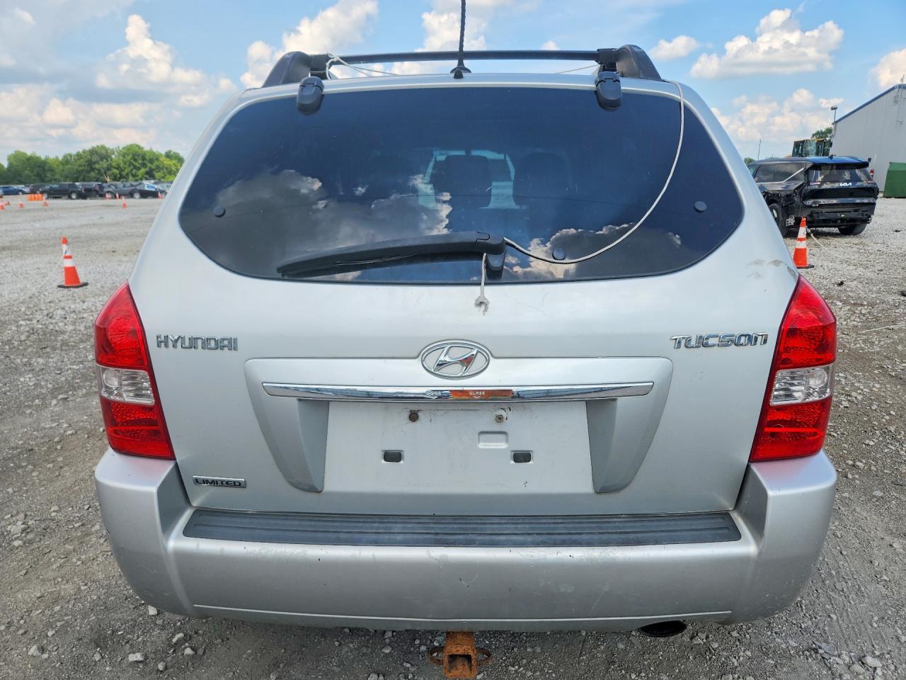 2009 Hyundai Tucson Limited I4 - Image 6