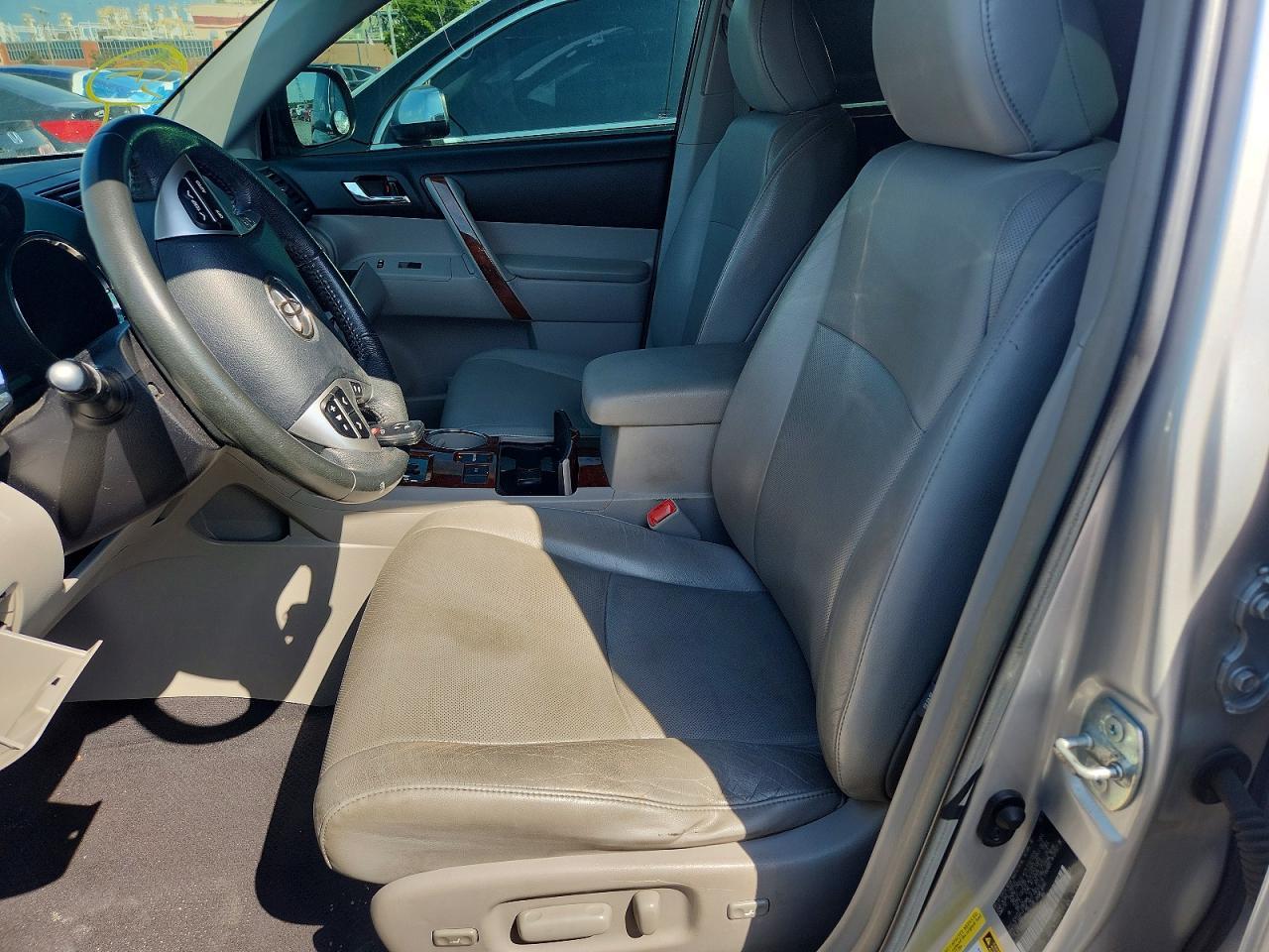 2011 Toyota Highlander Limited - Фото 7