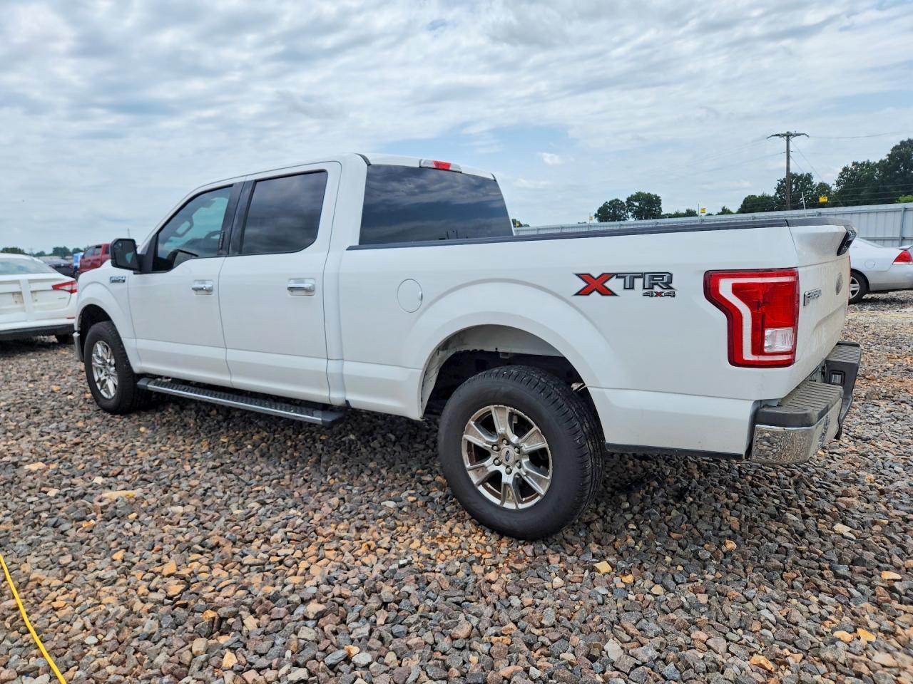 2016 Ford F-150 - Фото 2