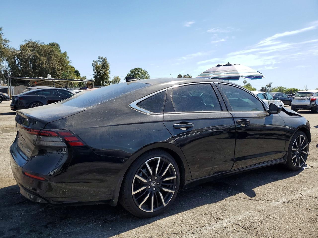 2025 Honda Accord Touring Hybrid - Фото 3