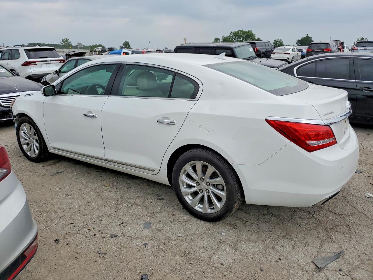2014 Buick Lacrosse - Image 2