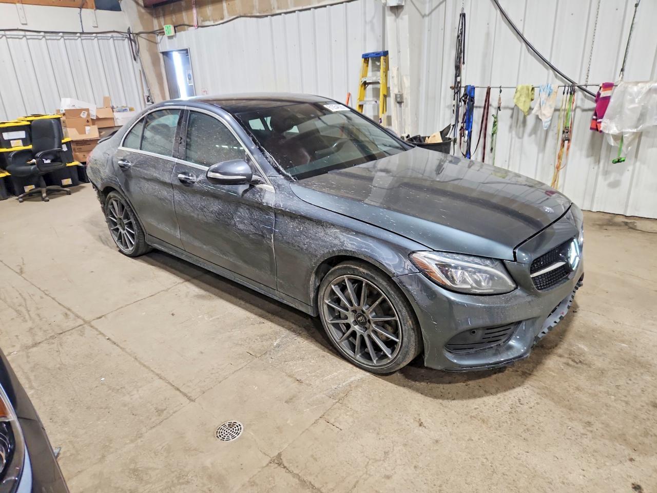 2015 Mercedes-Benz C 300 4Matic - Фото 4