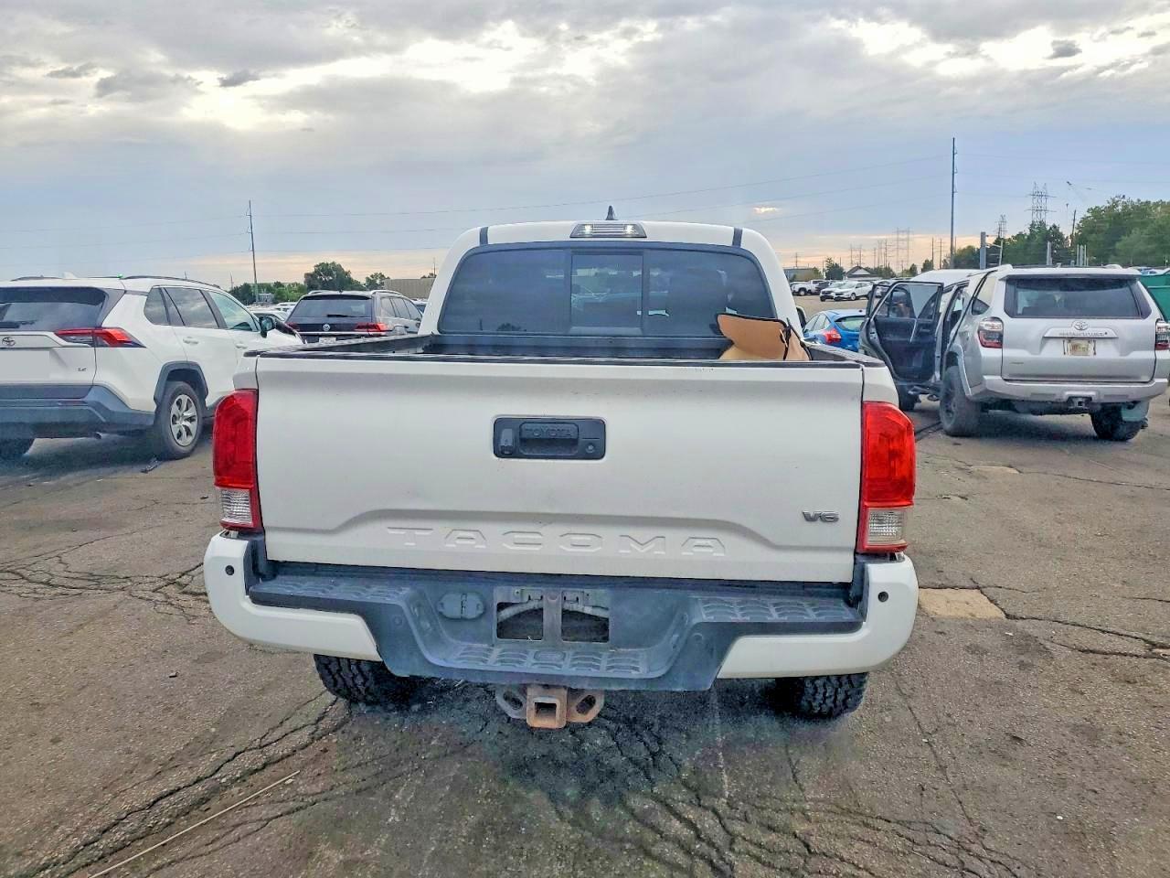 2016 Toyota Tacoma Trd Off-Road - Фото 6