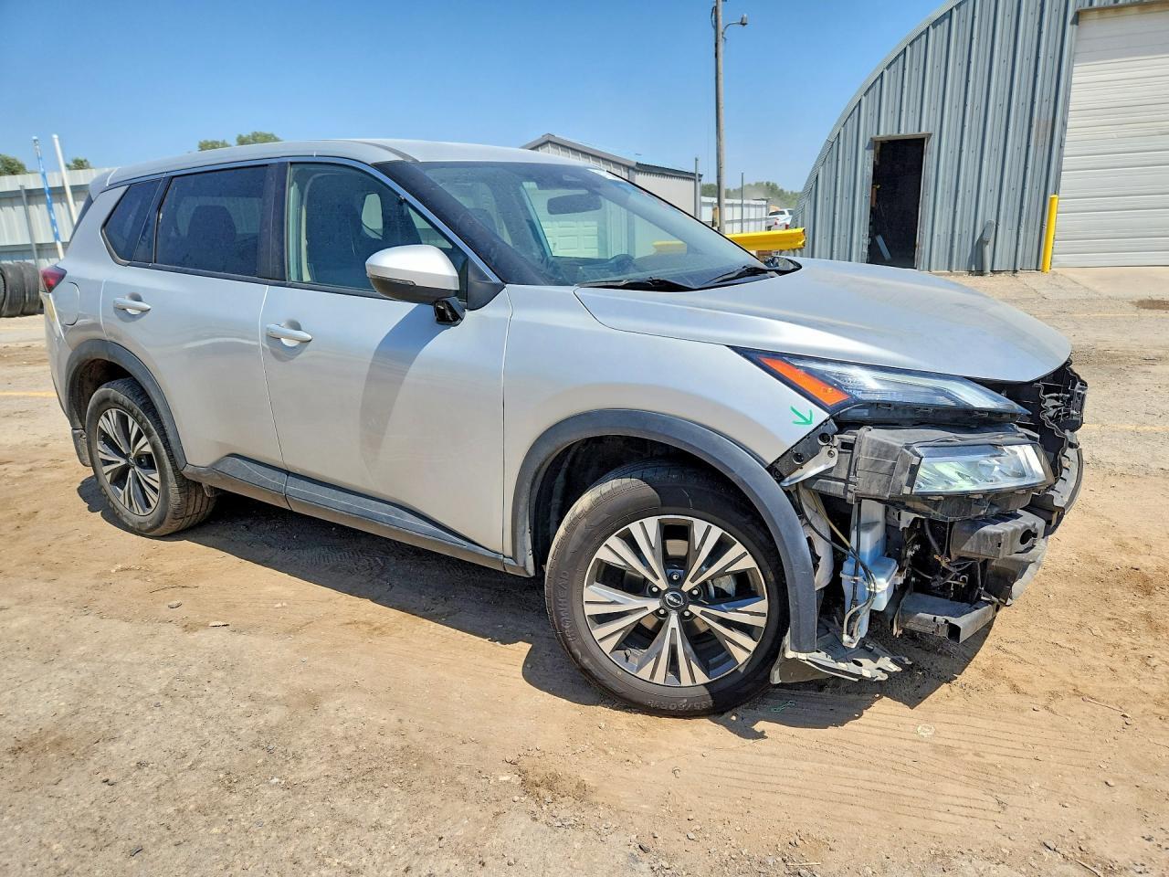 2023 Nissan Rogue Sv - Фото 4