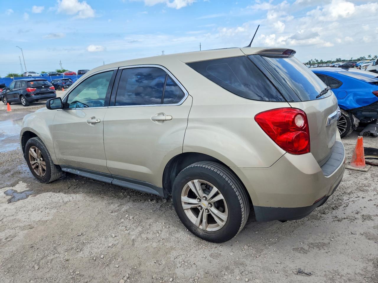 2013 Chevrolet Equinox Ls - Фото 2