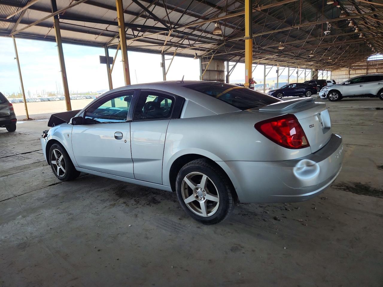 2006 Saturn Ion Level 3 - Image 2