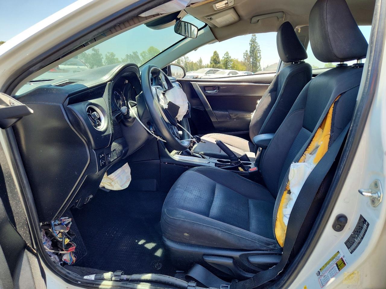 2019 Toyota Corolla Le - Фото 7