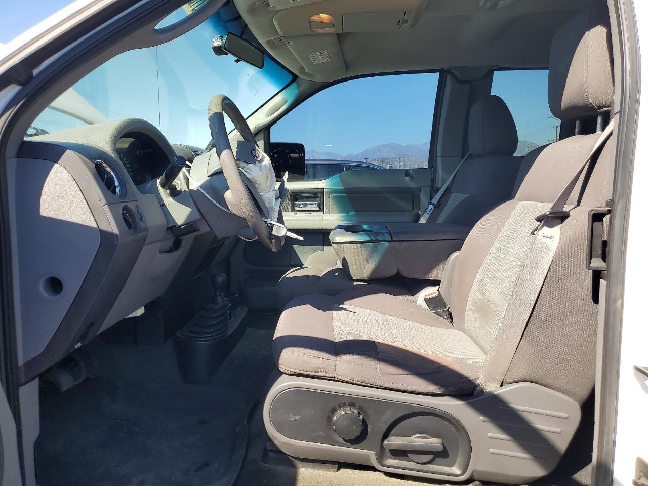 2006 Ford F150 - Фото 7