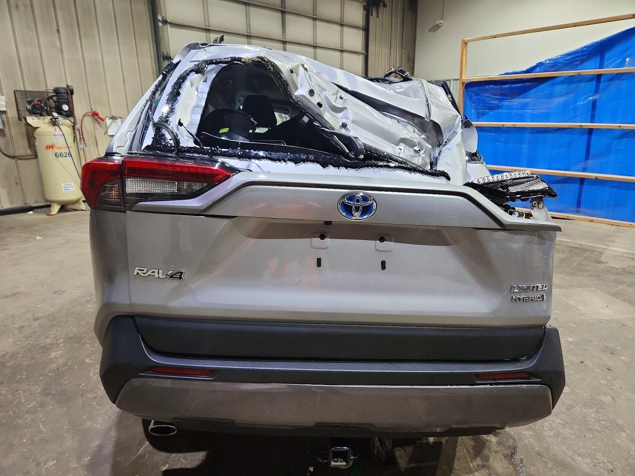 2021 Toyota Rav4 Limited - Фото 6