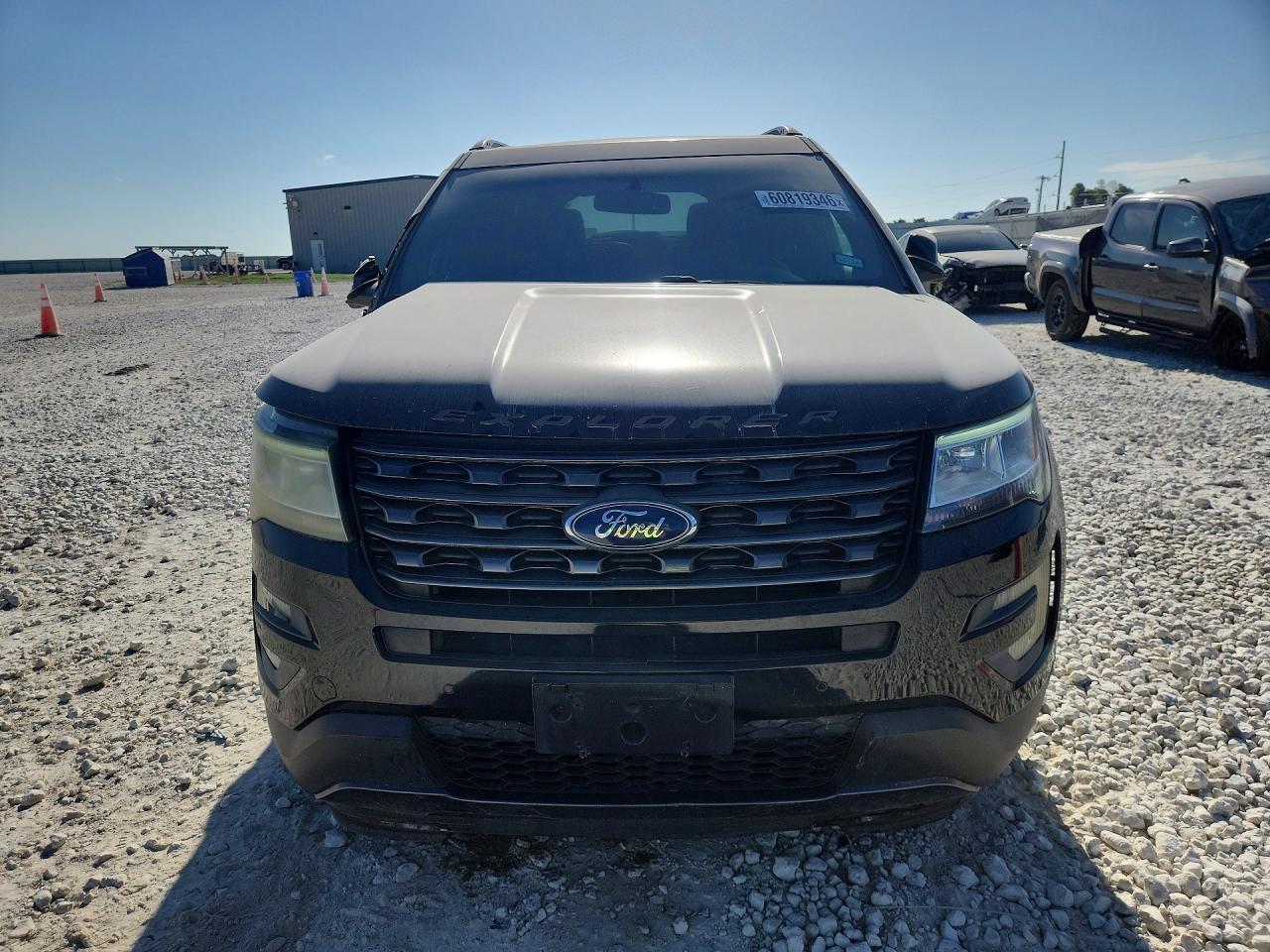 2017 Ford Explorer Xlt - Фото 5
