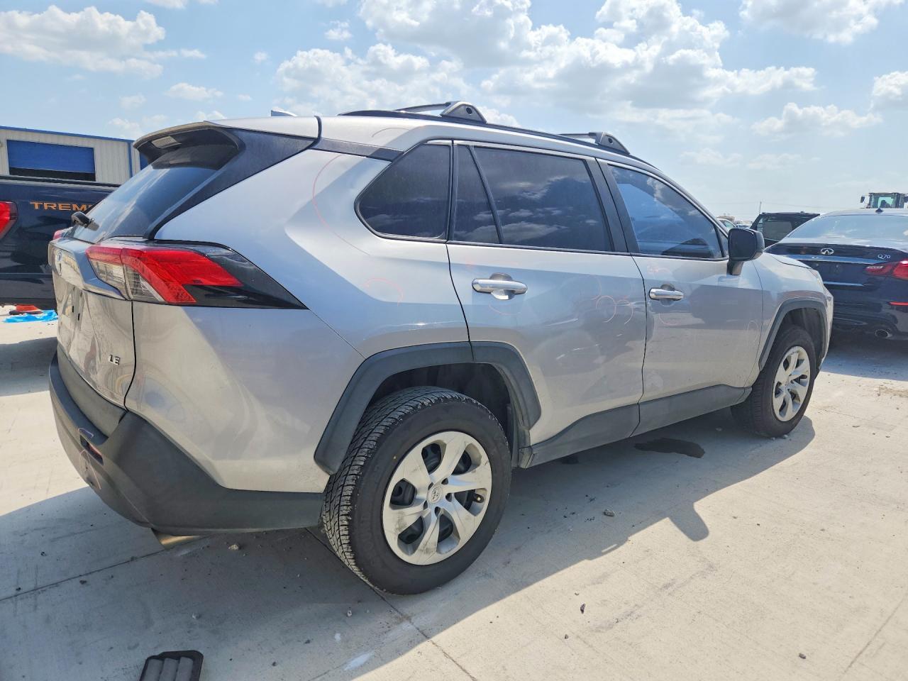 2019 Toyota Rav4 Le - Фото 3