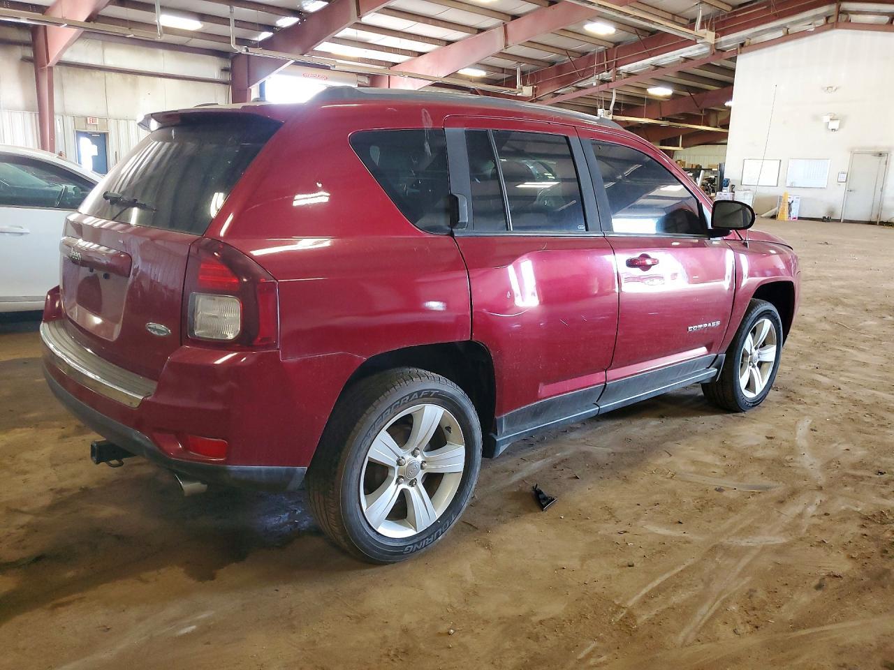 2016 Jeep Compass Latitude - Фото 3