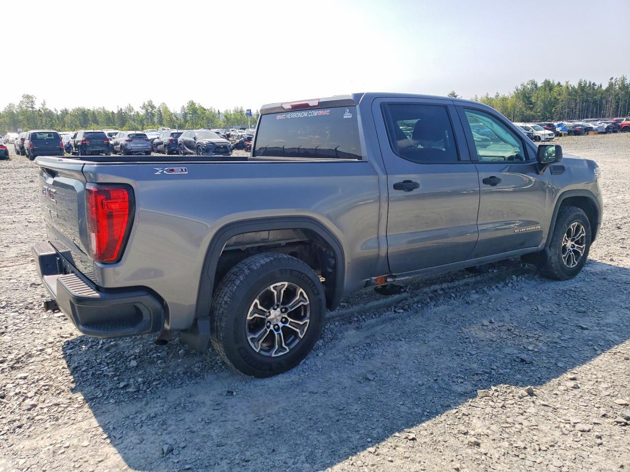 2020 GMC Sierra K1500 - Image 3