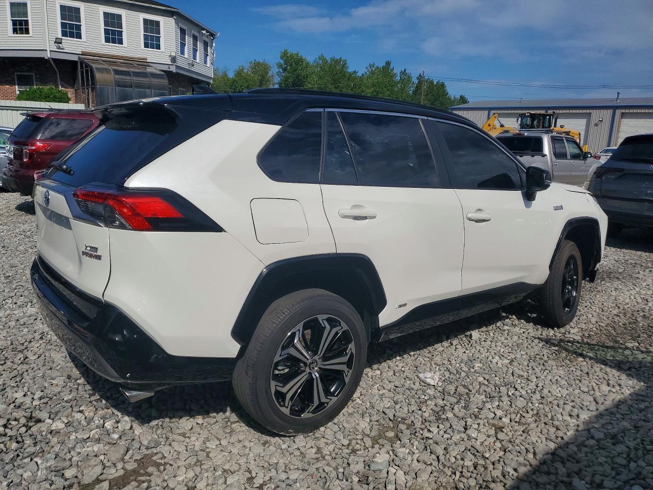 2021 Toyota Rav4 Prime Xse - Фото 3