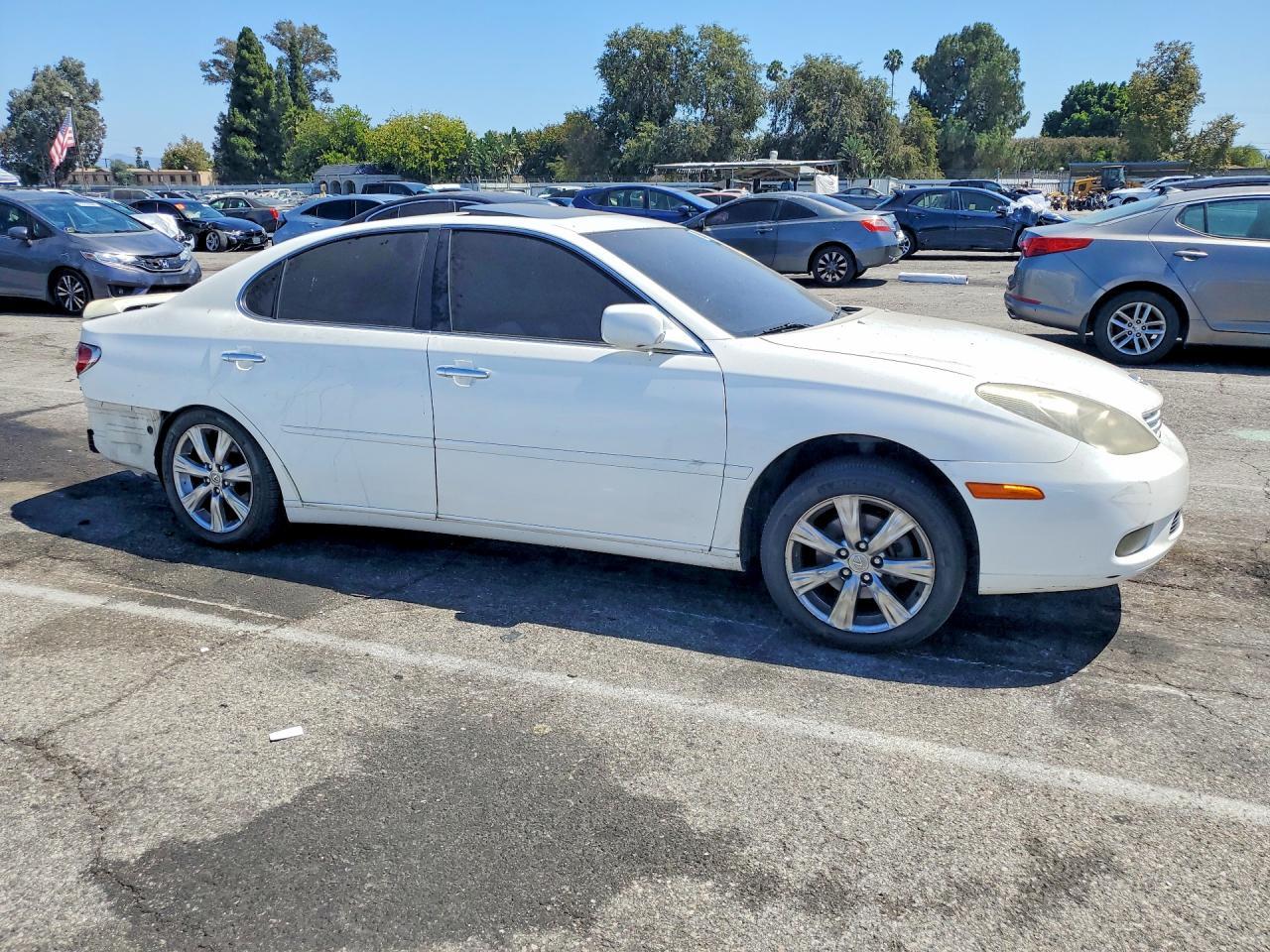 2004 Lexus Es 330 - Фото 4