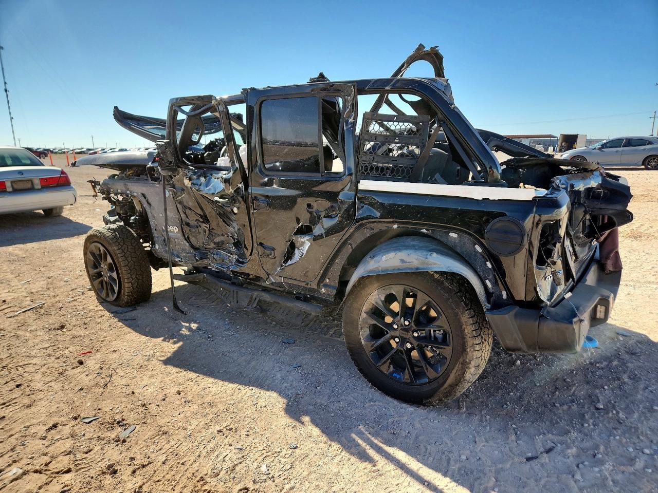 2023 Jeep Wrangler Sahara 4Xe - Image 2
