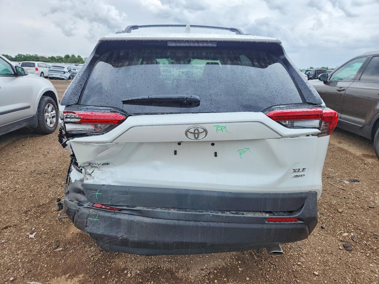 2025 Toyota Rav4 Xle Premium - Image 6