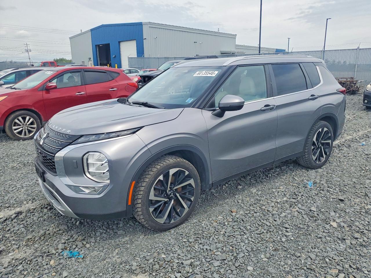 2022 Mitsubishi Outlander Se
