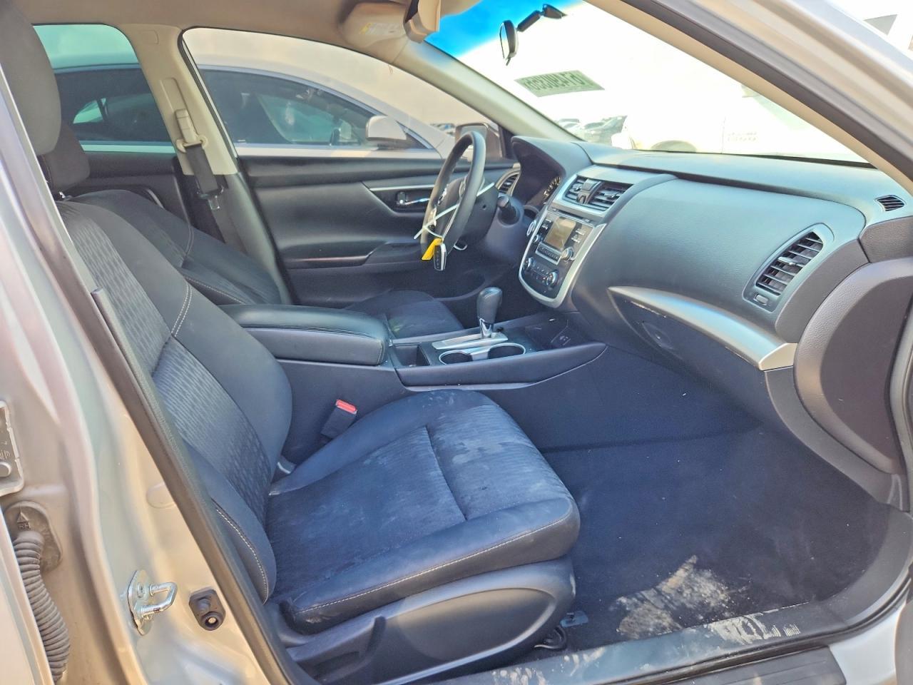 2017 Nissan Altima 2.5 S - Фото 7