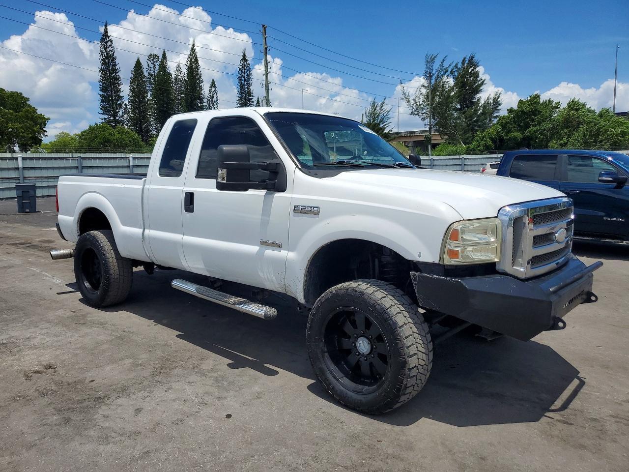 2005 Ford F250 Super Duty - Фото 4