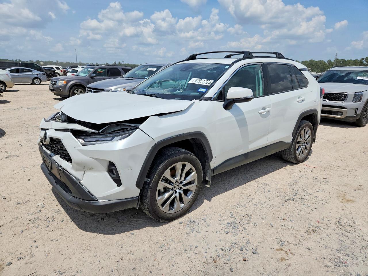 2025 Toyota Rav4 Xle Premium