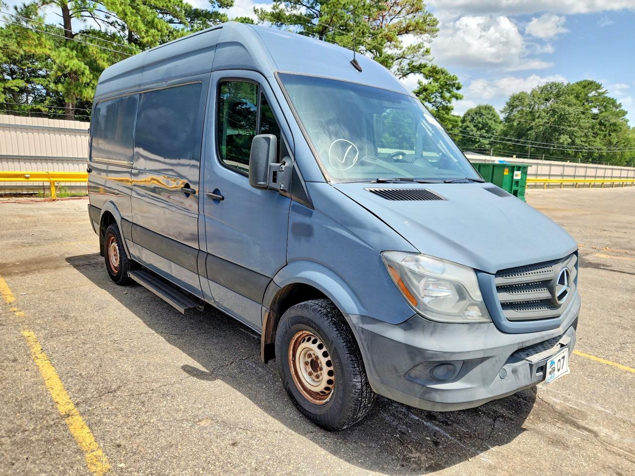 2018 Mercedes-Benz Sprinter 2500 - Image 4