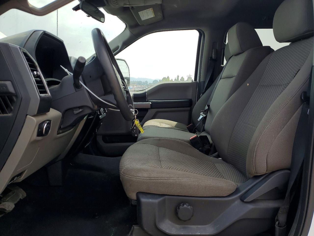 2022 Ford F250 Super Duty - Фото 7