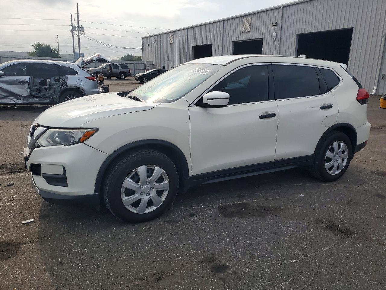 2017 Nissan Rogue S