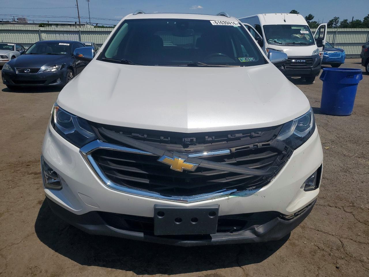2018 Chevrolet Equinox Premier - Image 5