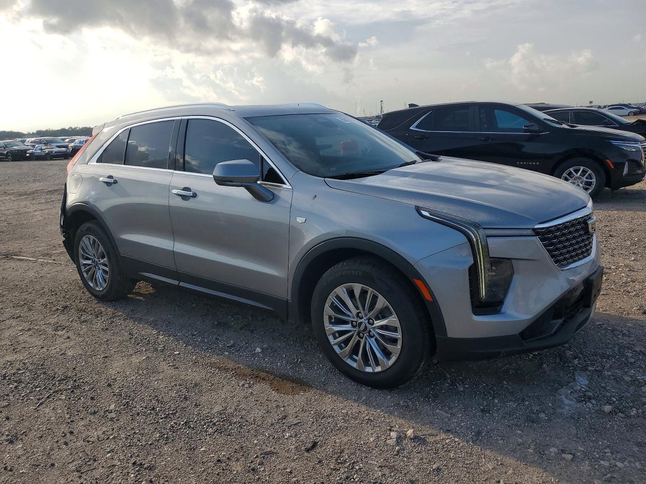 2024 Cadillac Xt4 Premium Luxury - Фото 4
