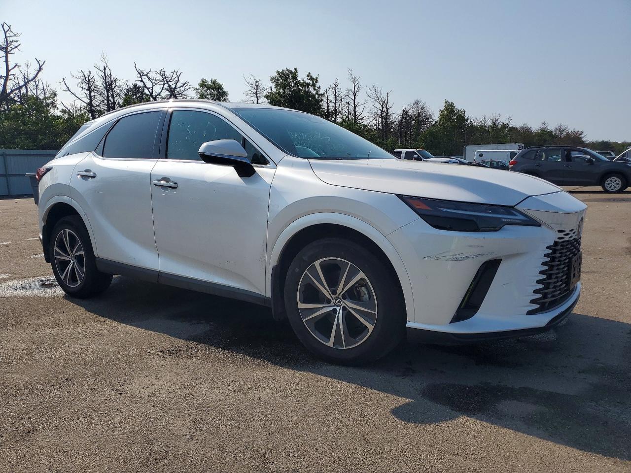2023 Lexus Rx 350 Premium - Image 4