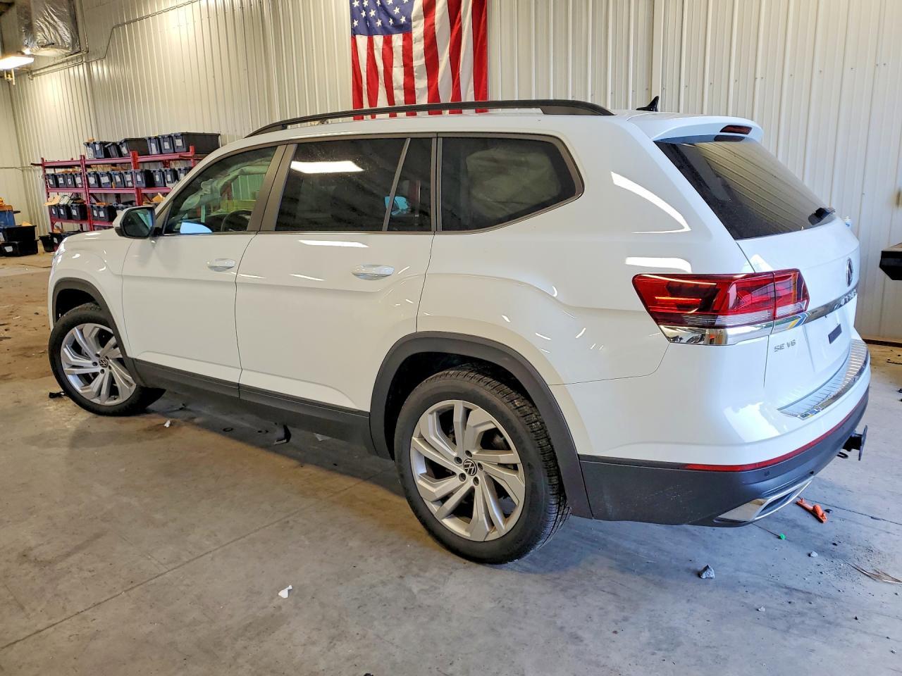 2023 Volkswagen Atlas Se - Фото 2