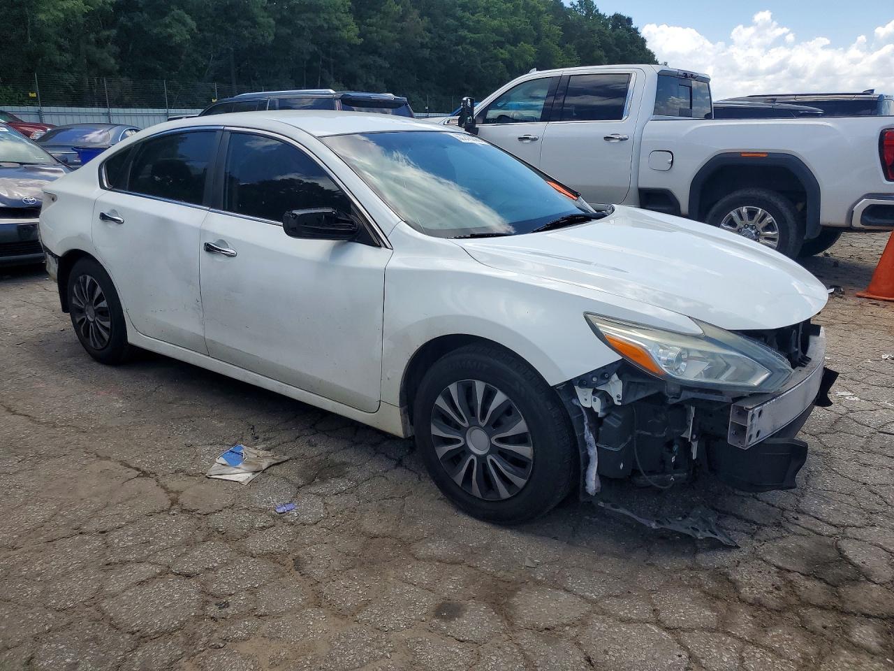 2016 Nissan Altima 2.5 S - Фото 4