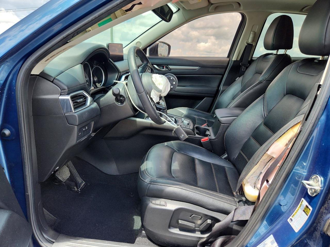2022 Mazda Cx-5 Preferred - Image 7