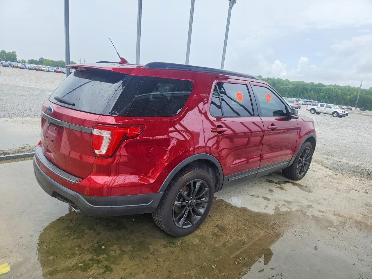 2019 Ford Explorer Xlt - Фото 3