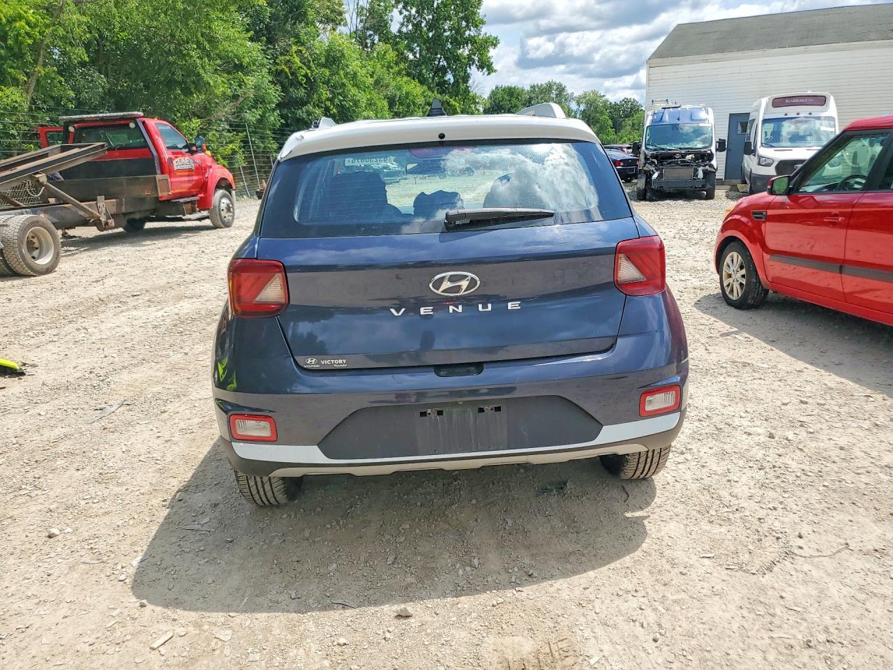 2022 Hyundai Venue Limited - Фото 6