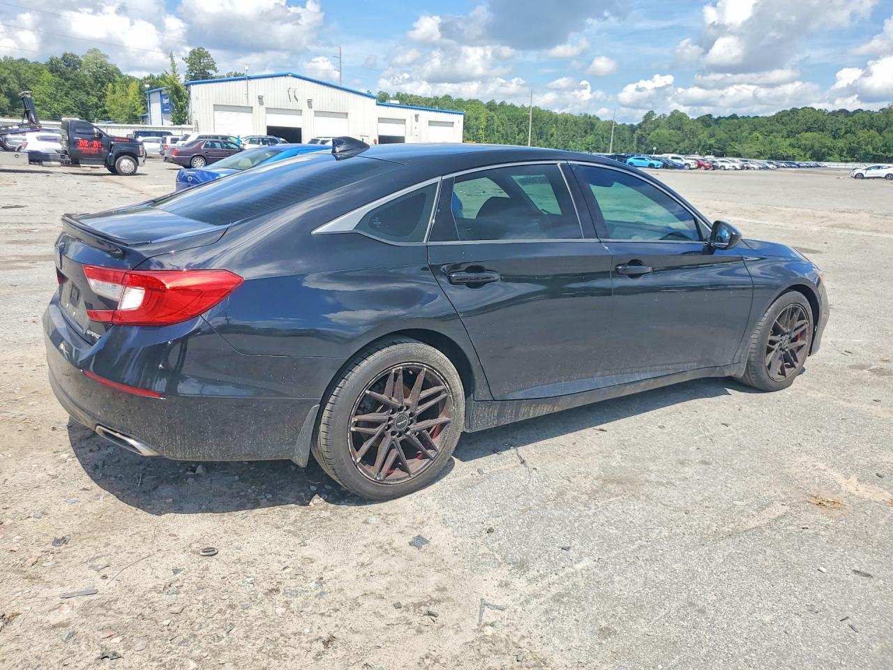 2018 Honda Accord Sport - Фото 3