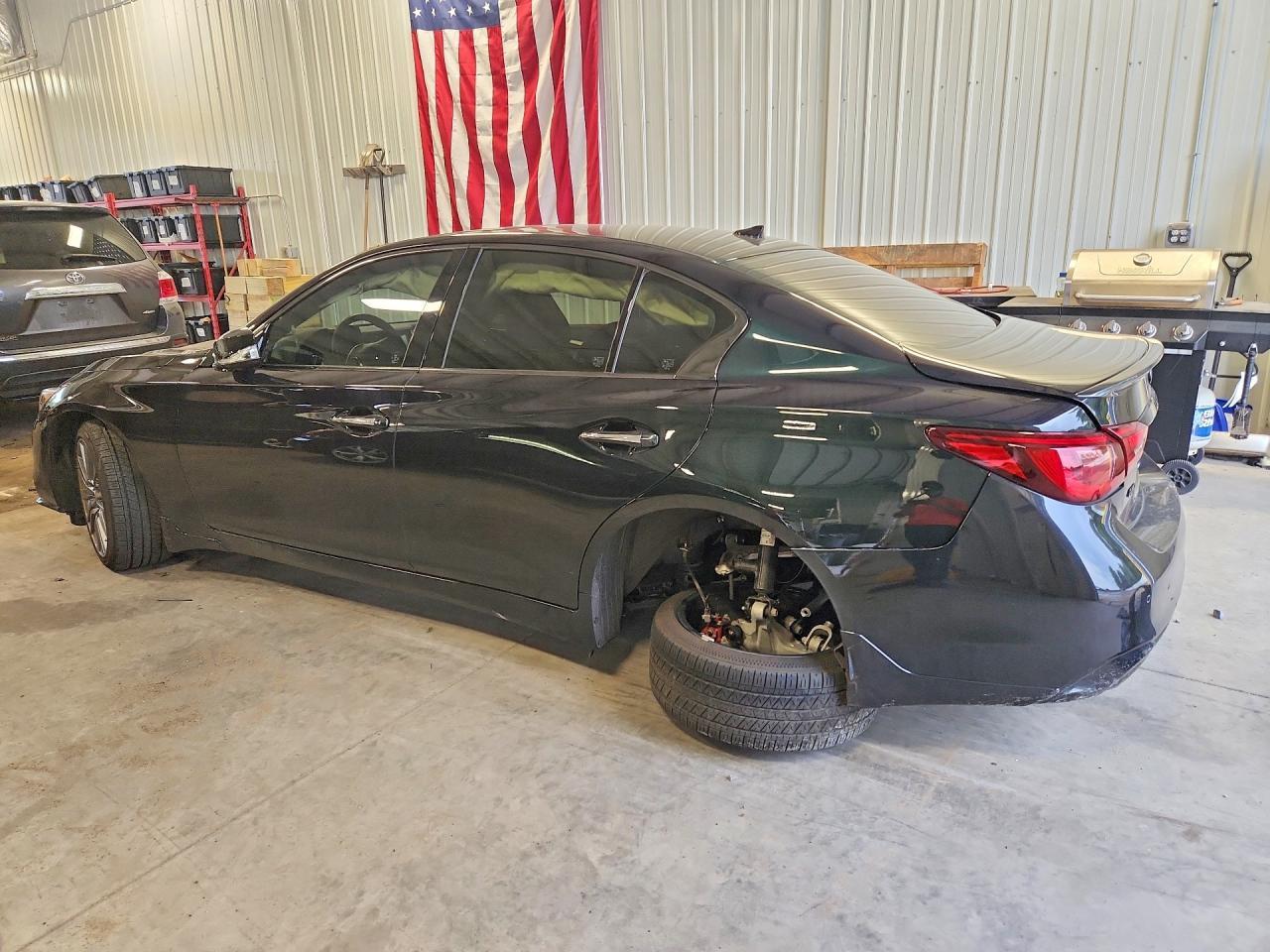 2024 Infiniti Q50 Red Sport 400 - Фото 2