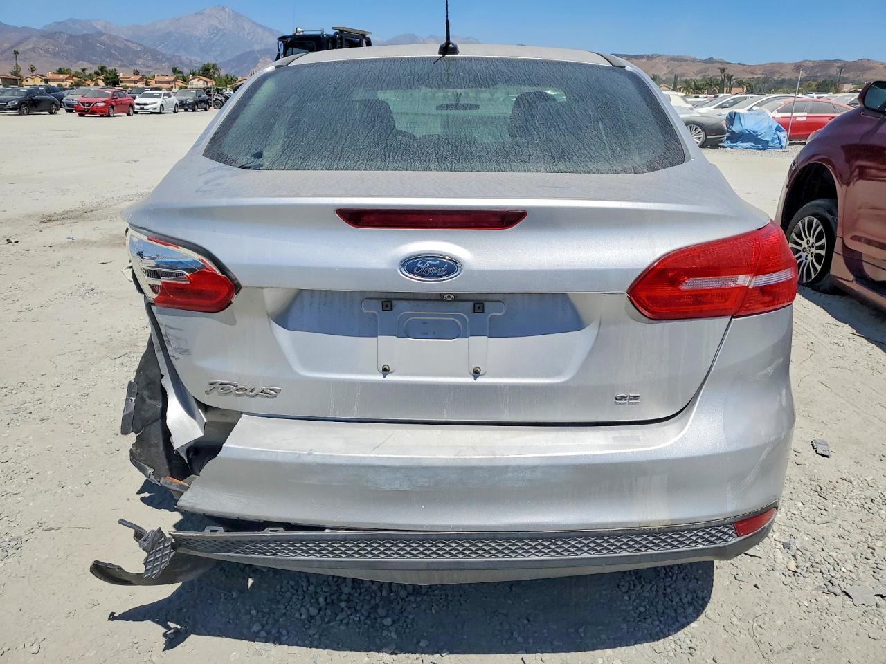 2016 Ford Focus Se - Фото 6