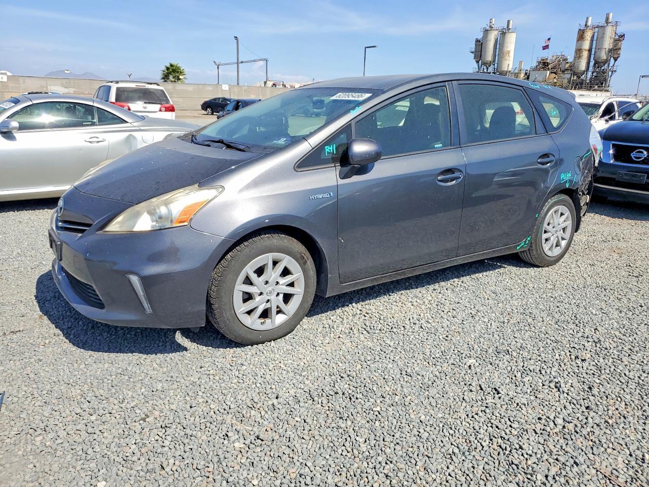 2013 Toyota Prius V Three