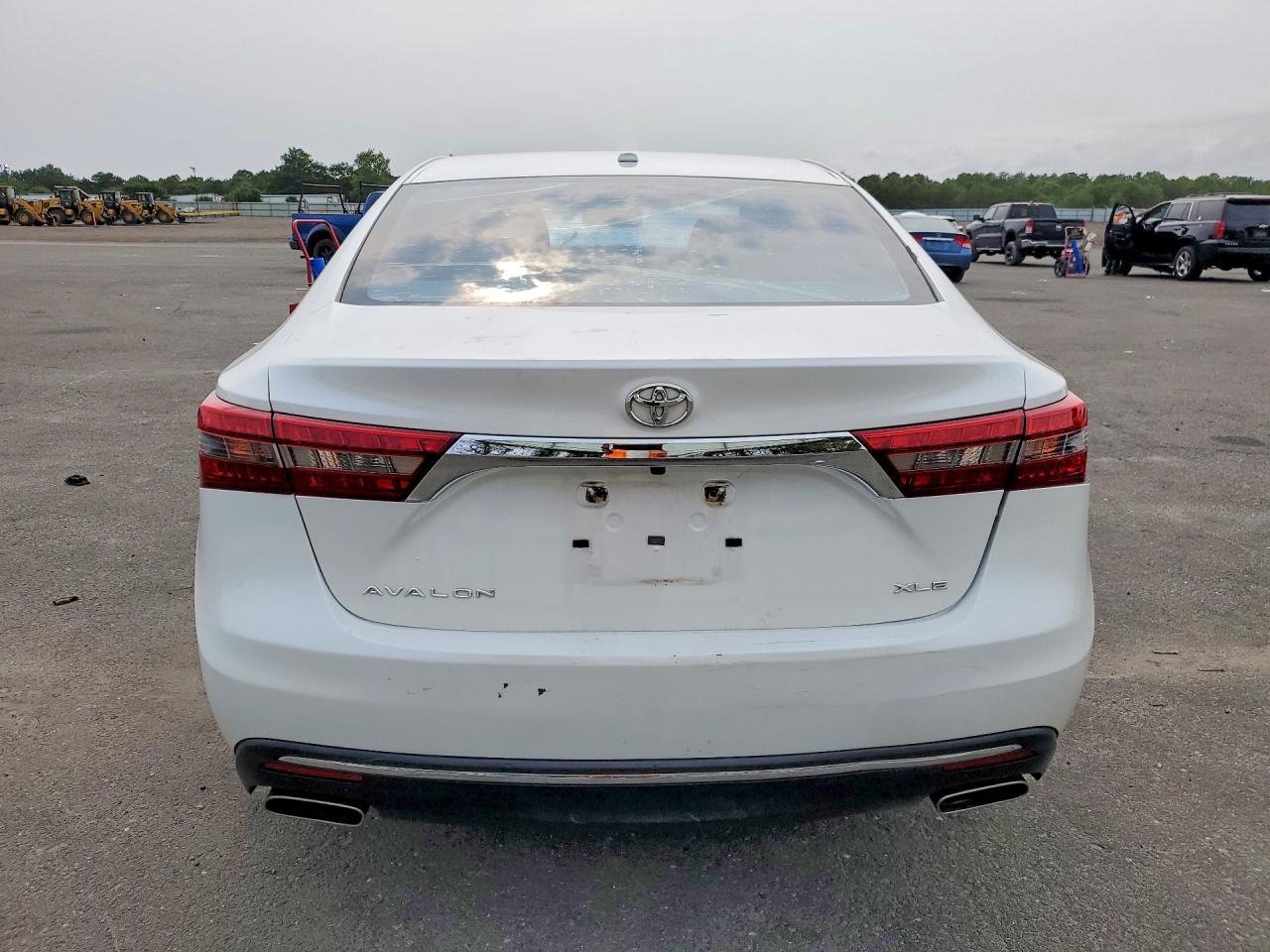 2016 Toyota Avalon Xle Plus - Фото 6