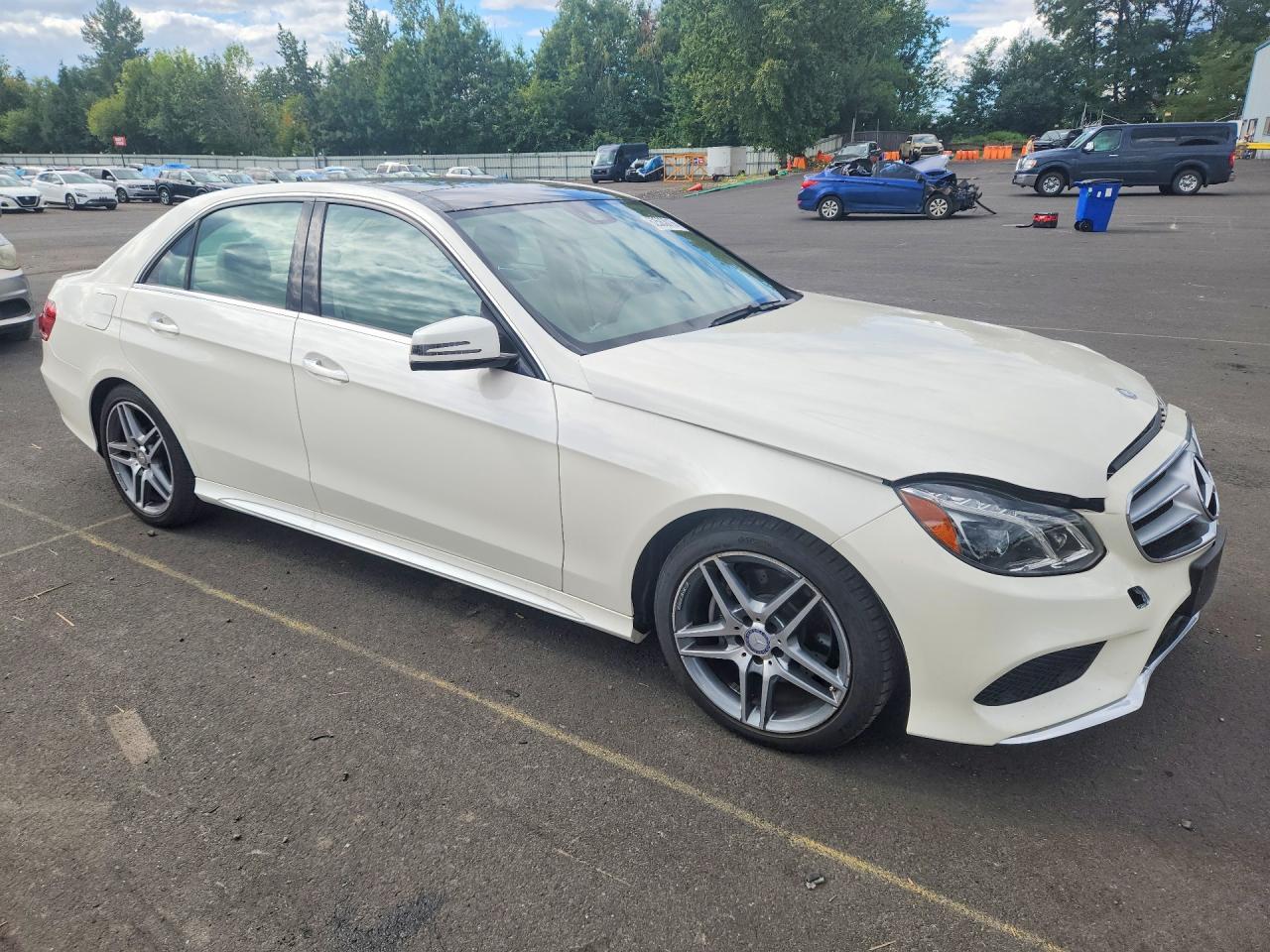2015 Mercedes-Benz E 350 - Фото 4
