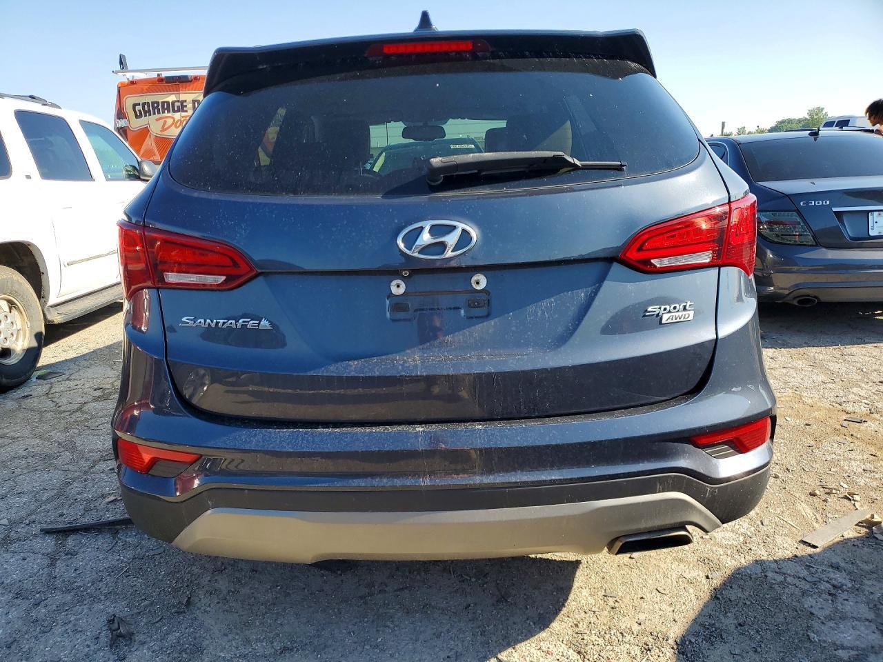 2018 Hyundai Santa Fe Sport 2.4L - Фото 6
