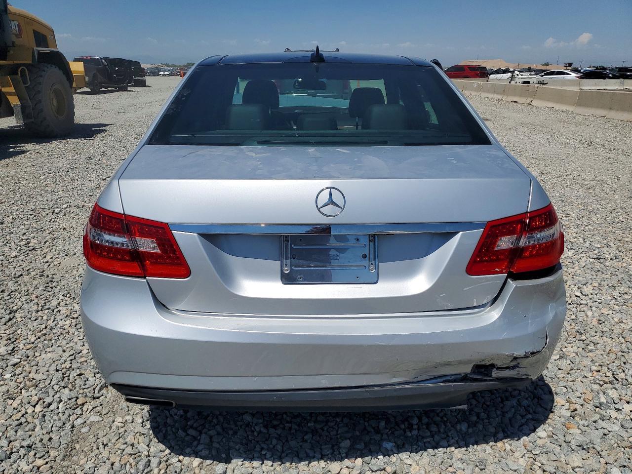 2011 Mercedes-Benz E 350 4Matic - Фото 6
