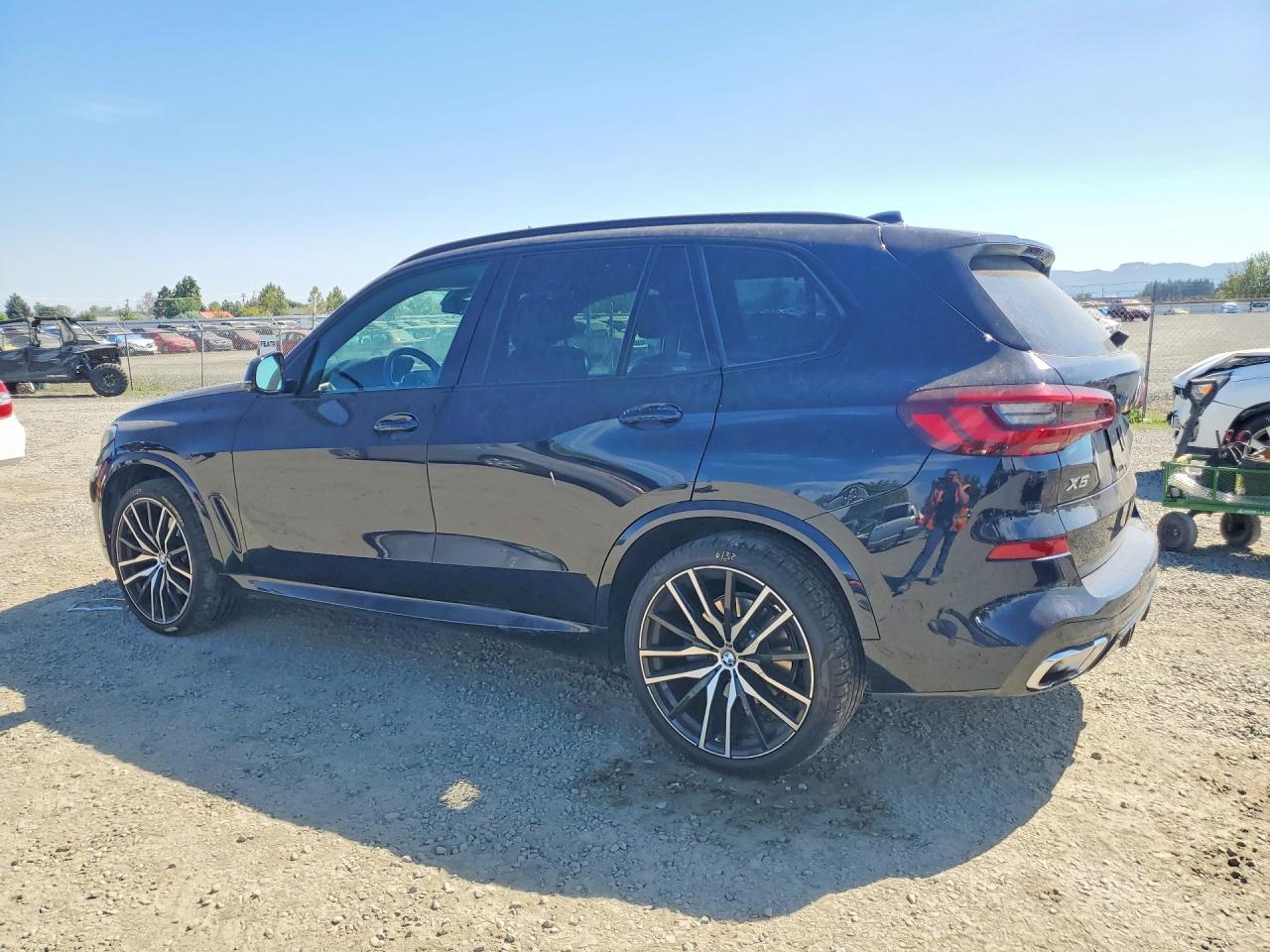2023 BMW X5 xDrive40I - Фото 2