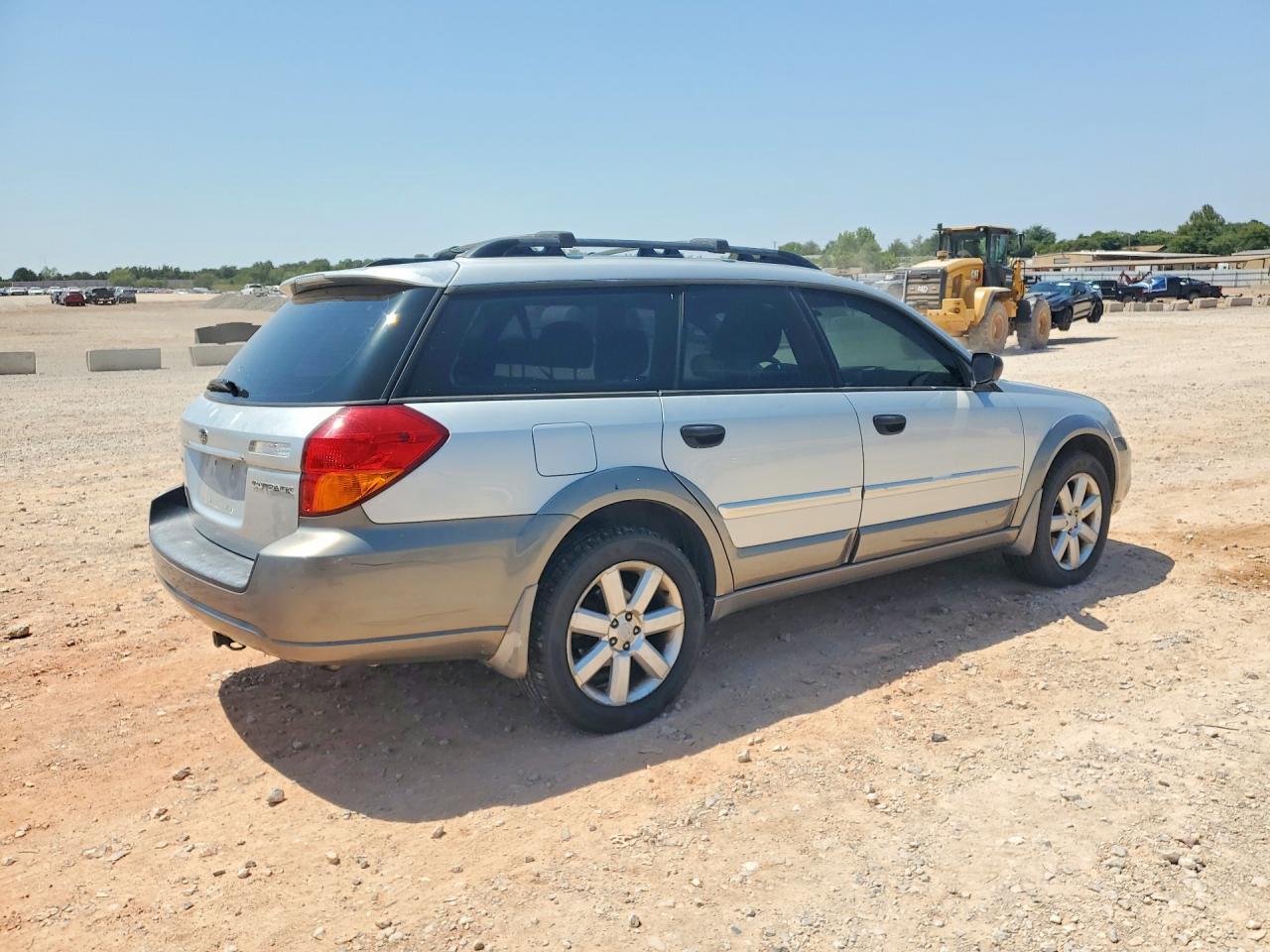 2006 Subaru Legacy Outback 2.5I - Фото 3