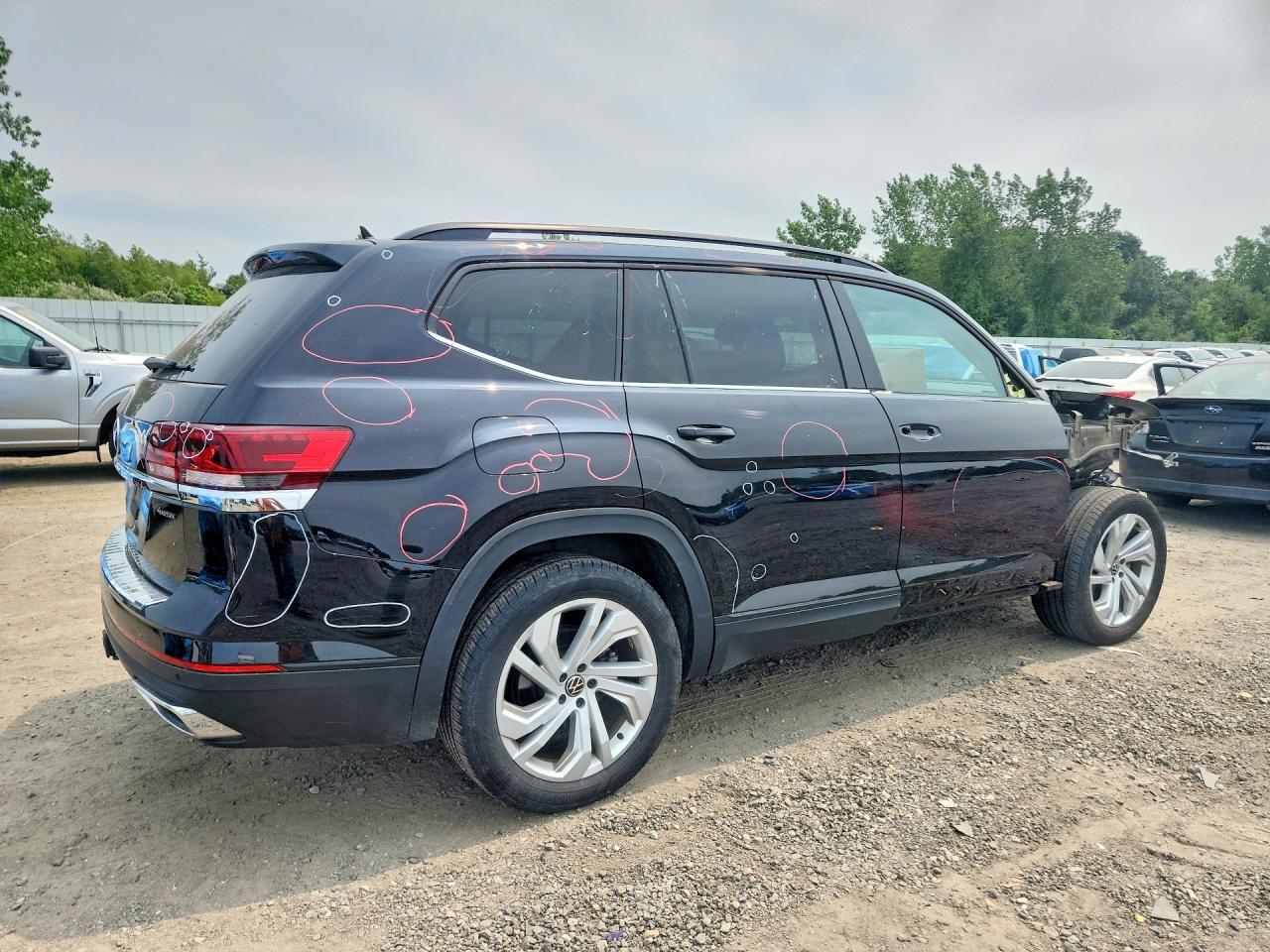 2023 Volkswagen Atlas Se - Фото 3