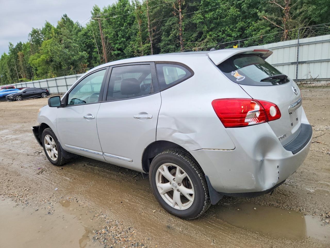 2013 Nissan Rogue S - Фото 2