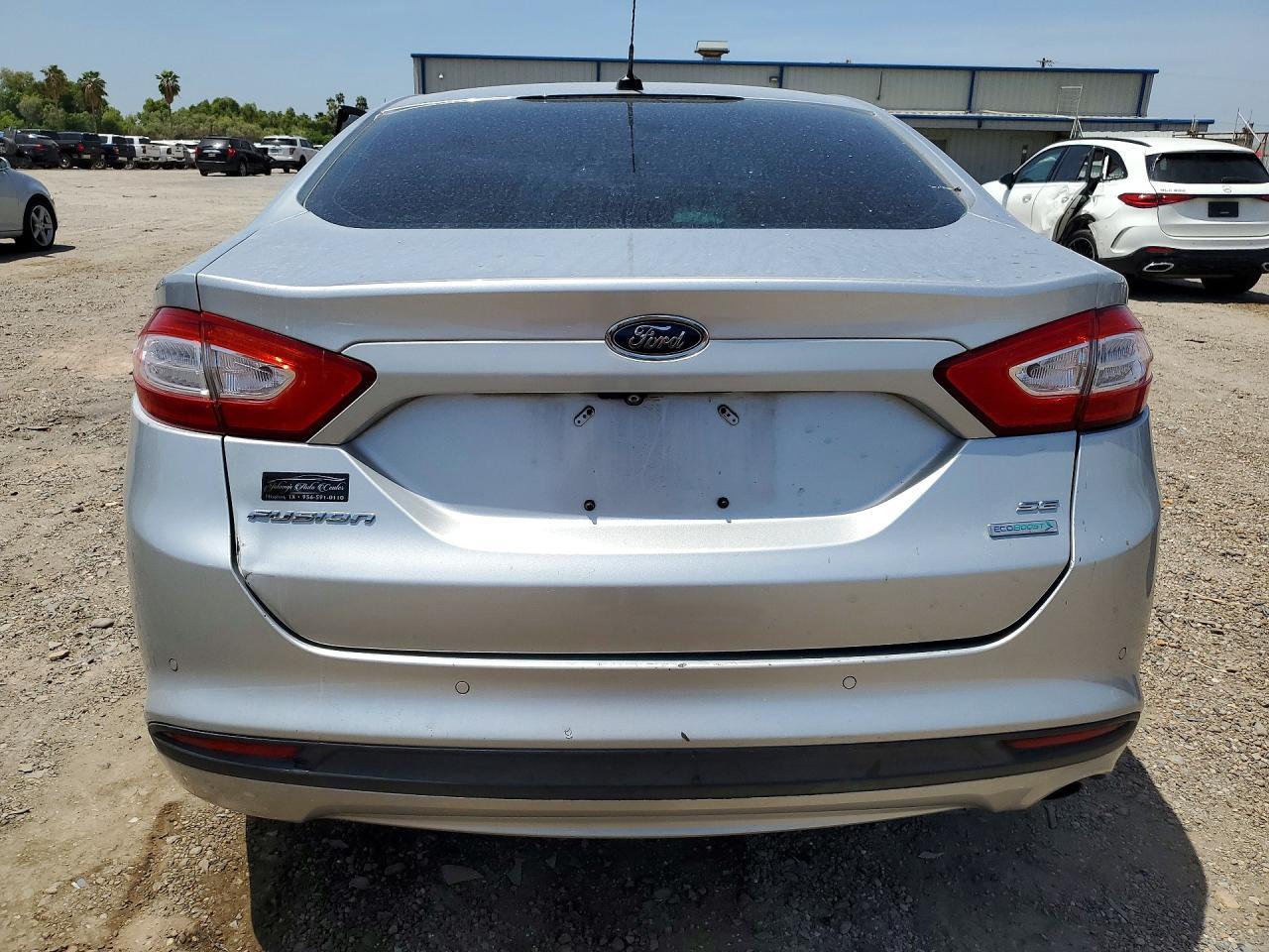 2015 Ford Fusion Se - Фото 6